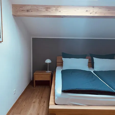Bartmann Apartment
